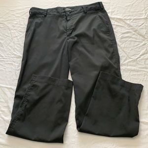 32x30 Nike Golf flat front black pants - dri-fit